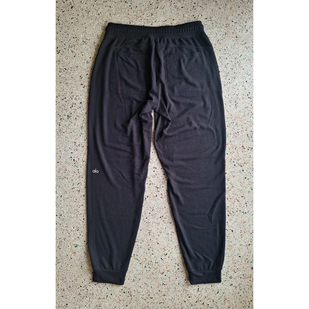 Alo Yoga Soho Sweatpant - Picture 6 of 10
